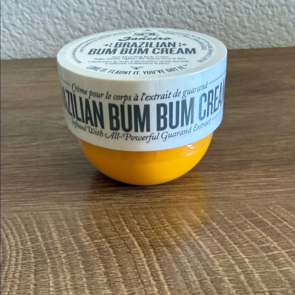 Sol de Janeiro Brazilian bum bum cream. 2.5 fl oz
